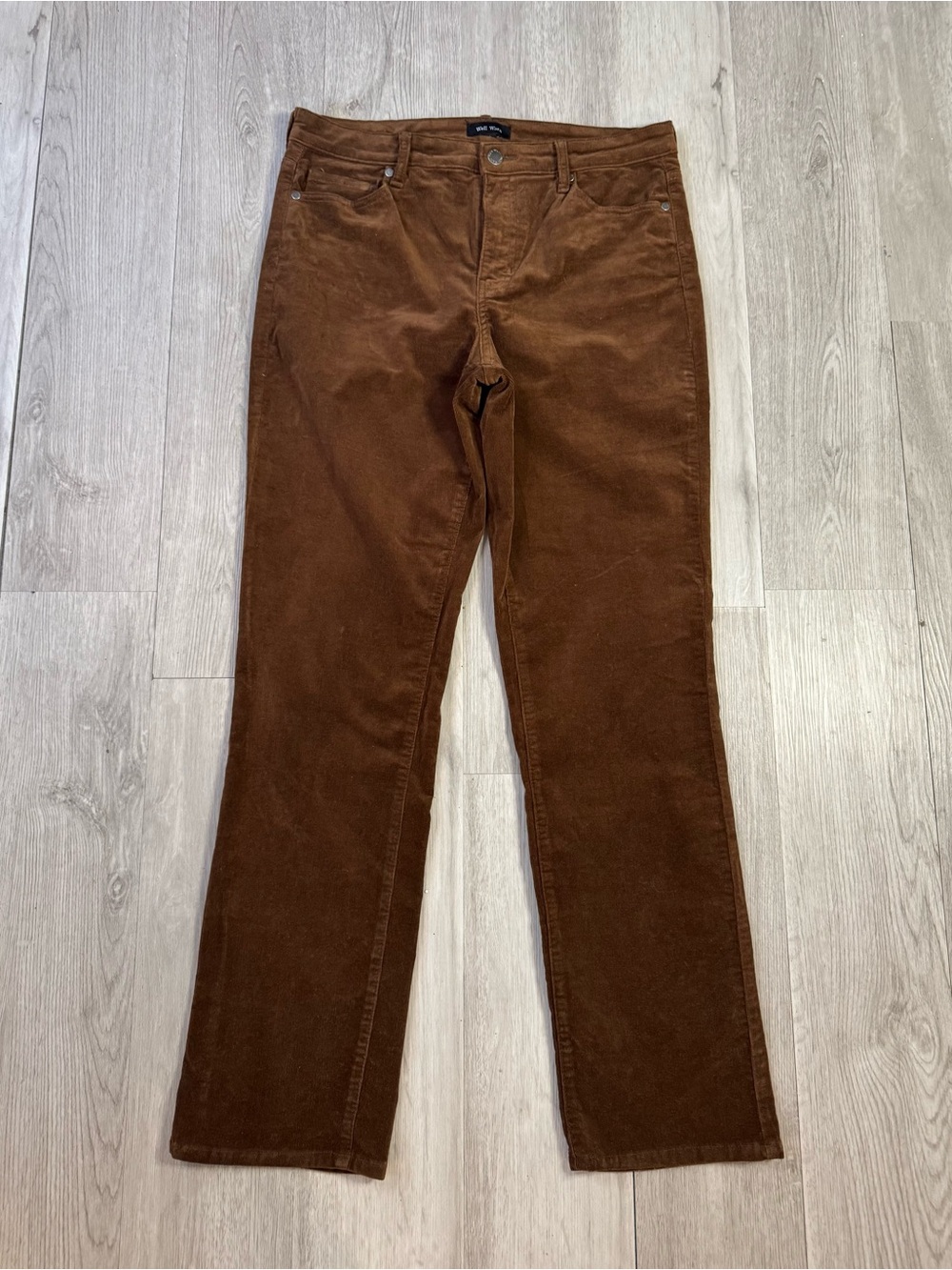 Well Worn Women's High Rise Soft Corduroy Pants - Brown - Size 10/30 Inseam: 31"